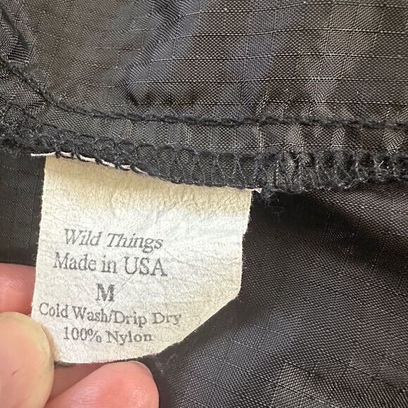 Hiking Gorpcore Vintage Wild Things Windbreaker Nylon Track in Black Large - Picture 9 of 10